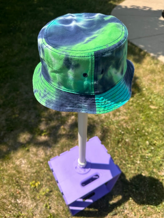 tie-dyed Bucket hat