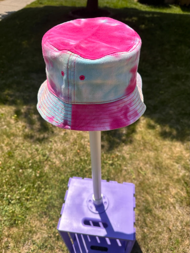 tie-dyed Bucket hat