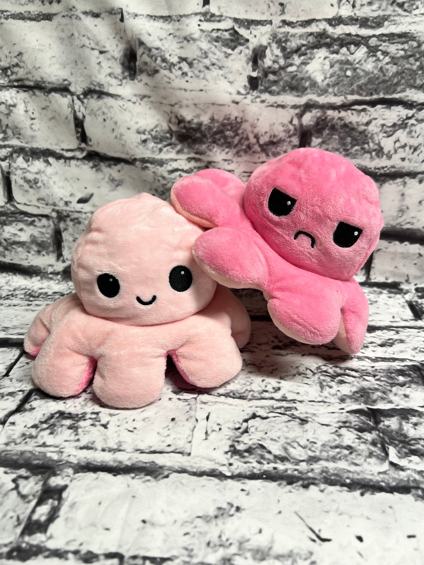 Reversible Octopuses